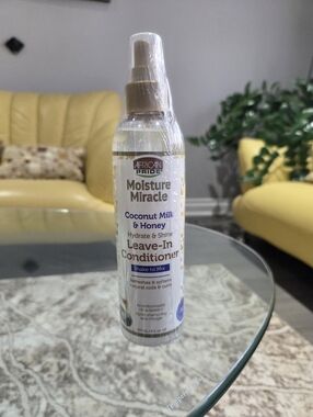 African Pride Moisture Miracle Coconut Milk&Honey Leave-In Conditioner